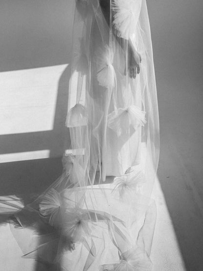 Signature Tassel Veil